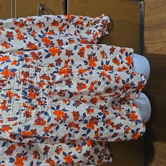 ELIZABETH AND JAMES FLORAL TUNIC. #6655 - Picture 5 of 8